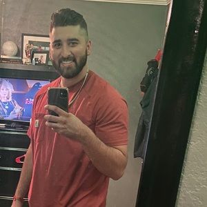 Meet your Posher, Christian